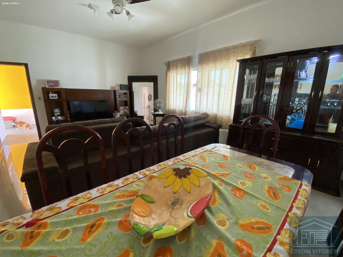 Casa, 3 quartos, 200 m² - Foto 2